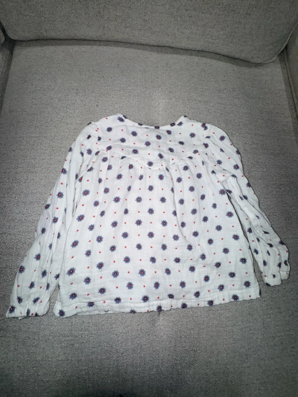 Old Navy lightweight button